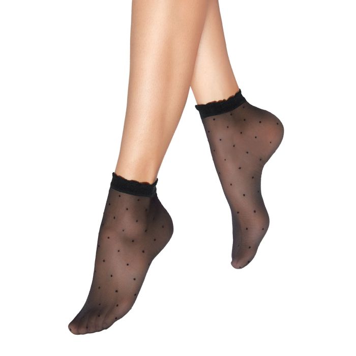 Skarpetki wzorzyste cienkie w drobne kropki Lea 15 den