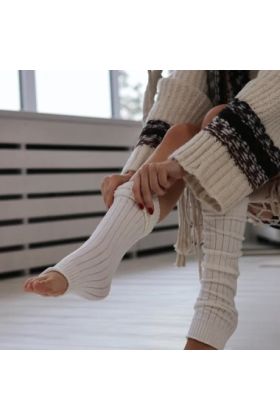 Ocieplacze na nogi w prążek ecru