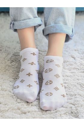 Stopki bawełniane ze wzorem białe